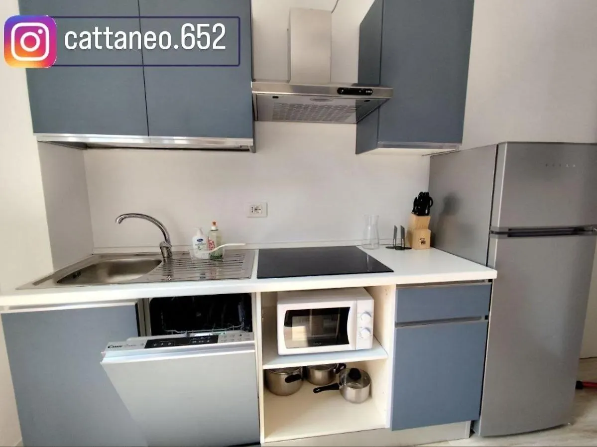 New 5-Minute Walk To Lake And Station Lecco 0*,